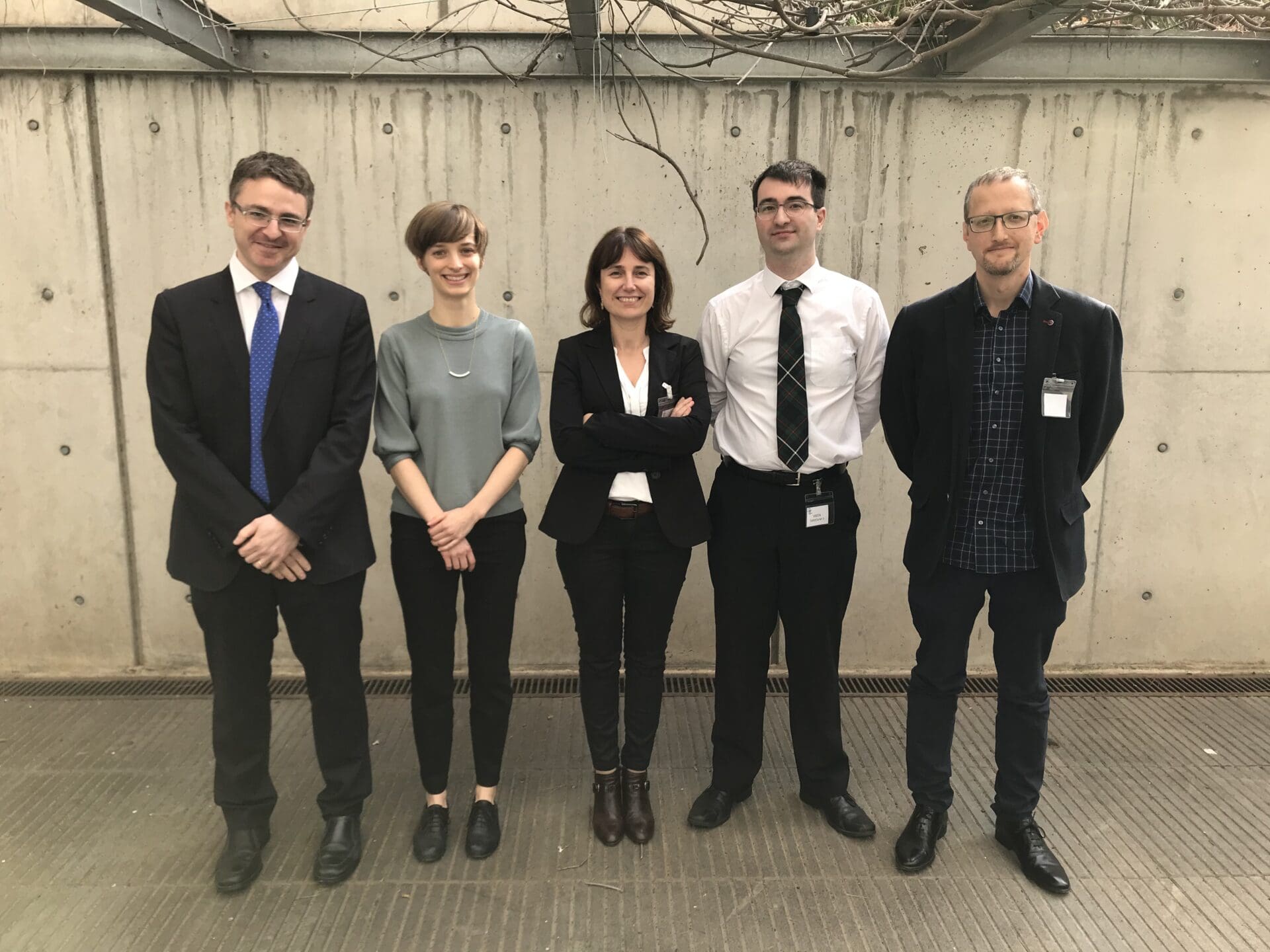 Dr. Somerville with the members of the evaluation committee and her thesis supervisor